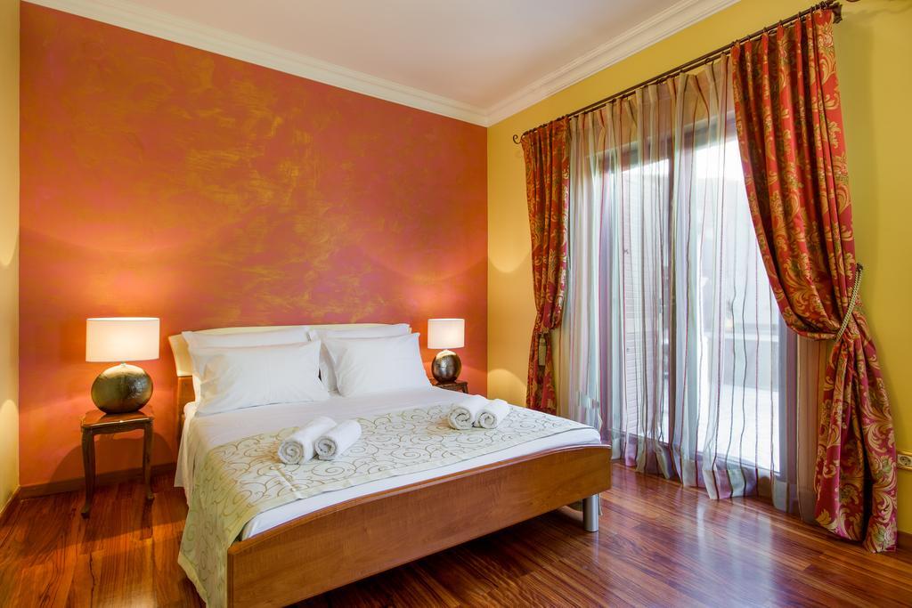 Villa Sea Breeze Split Habitación foto